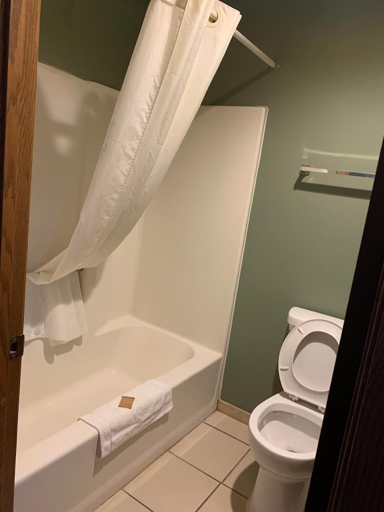 Fairbridge Inn Express Chesterton 48/53