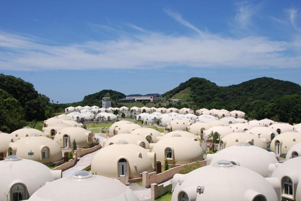 TORETORE VILLAGE 38/50