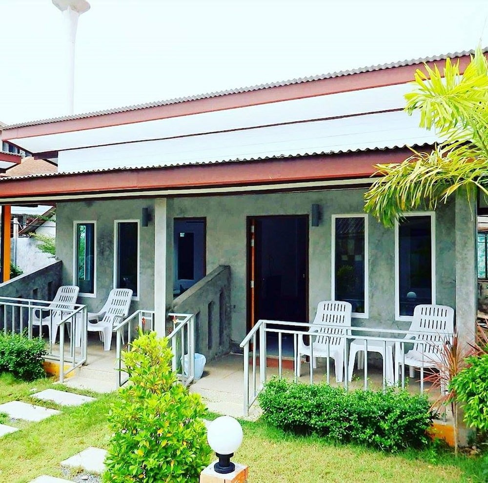 Popular Lanta Resort 6/41