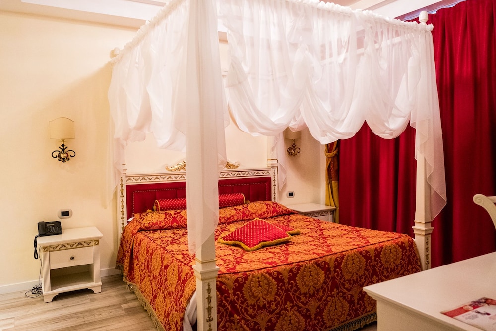 Palace Hotel la Conchiglia D Oro 31/76