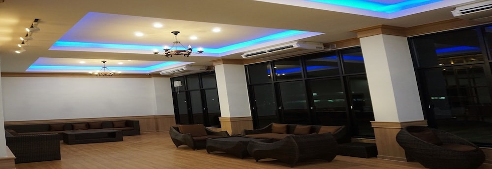 Phatra Boutique Hotel 38/44