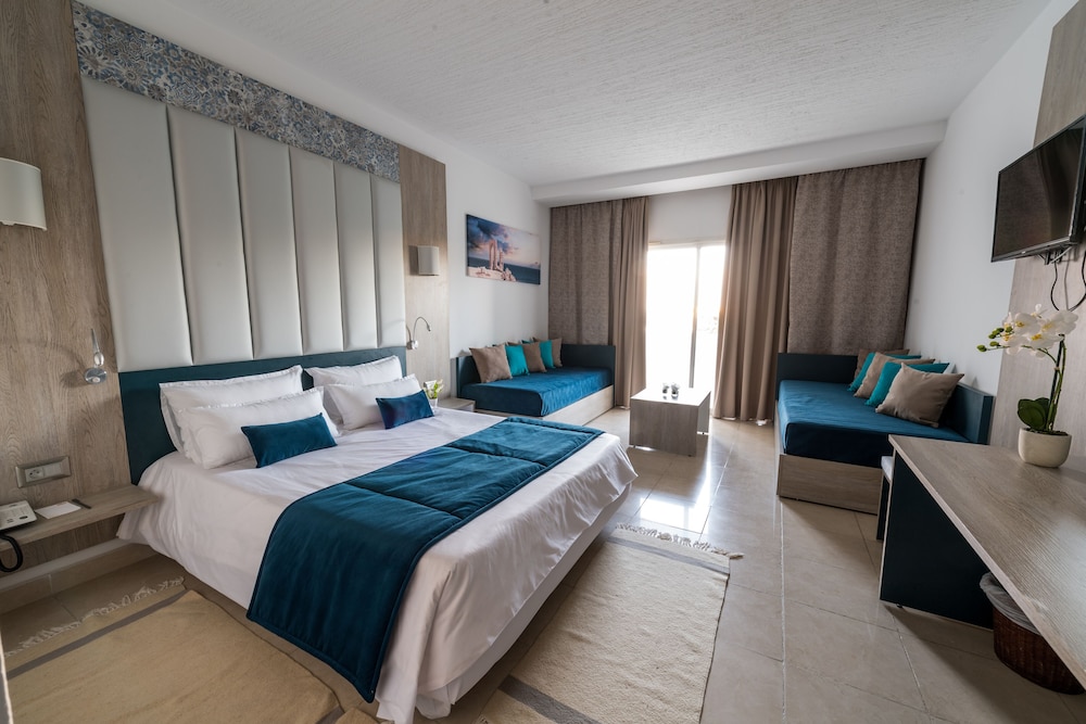 Mahdia Beach & Aquapark 5/50