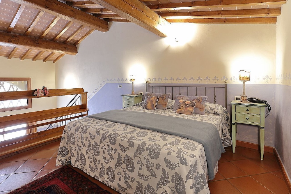 Borgo Di Villa Castelletti 15/62