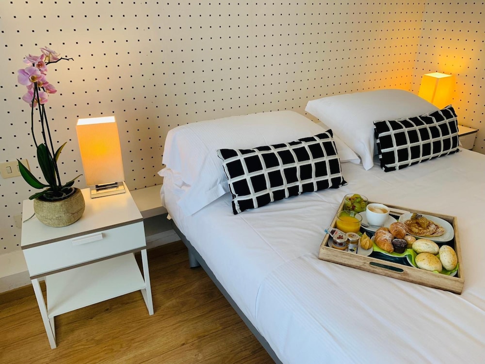 Hotel Blaise & Francis 20/55