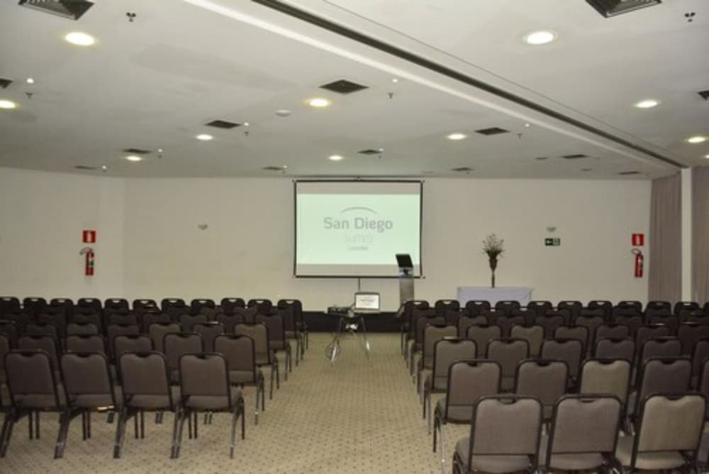 San Diego Convention Lourdes 54/64