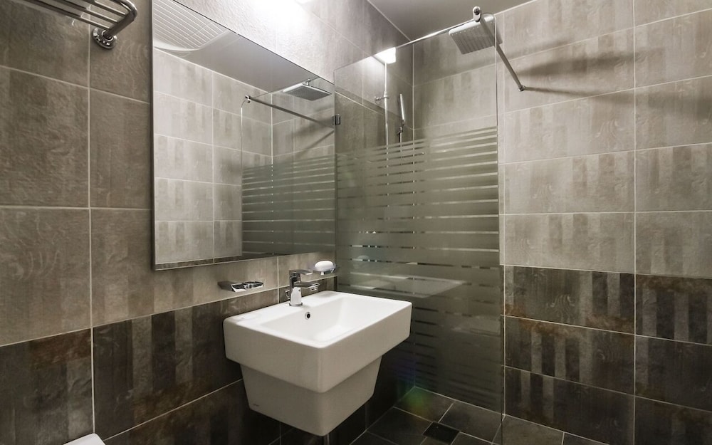 Mj Tour Hostel 41/47