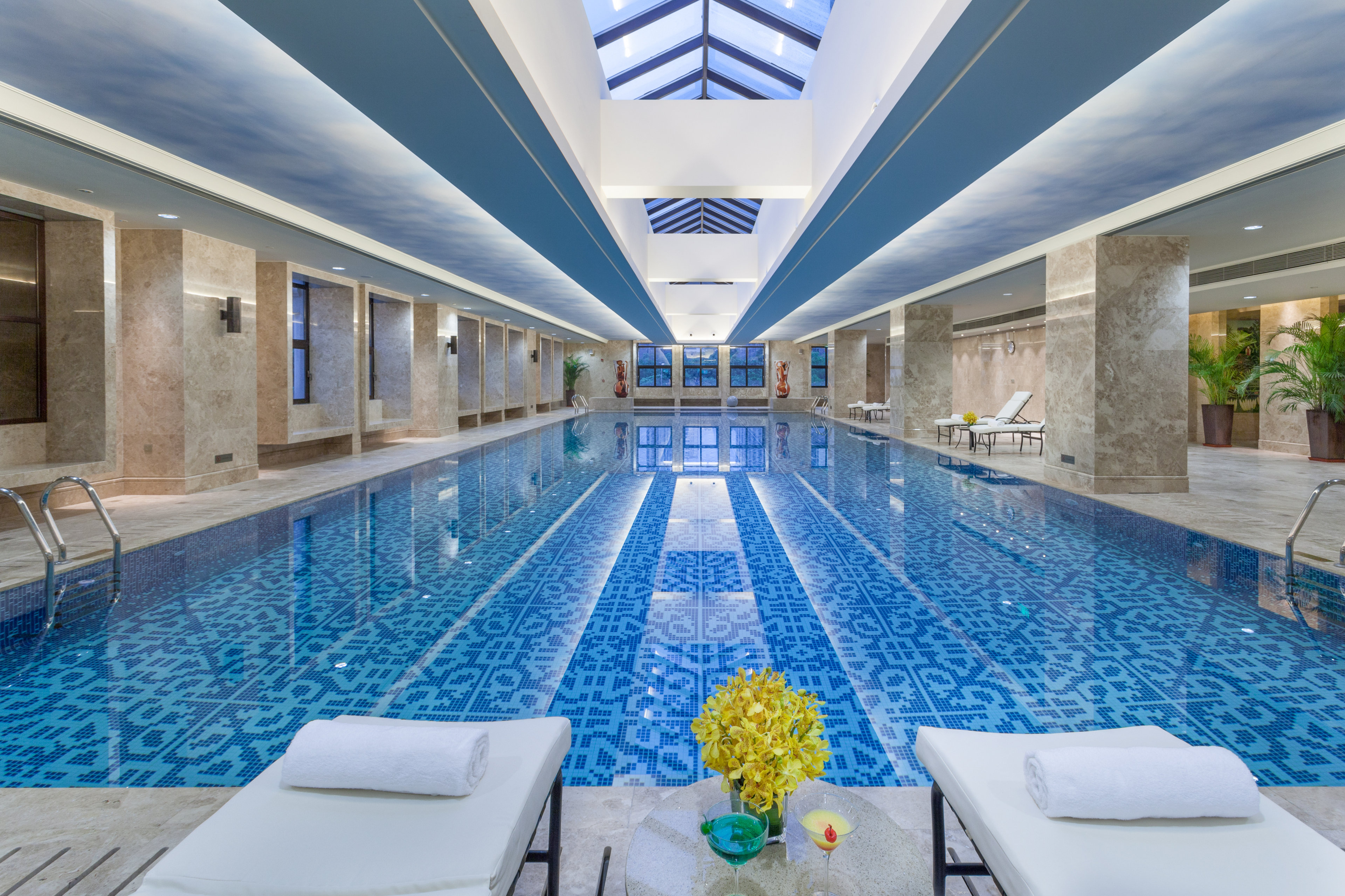 Holiday Inn Guangzhou Airport Zone 42/70