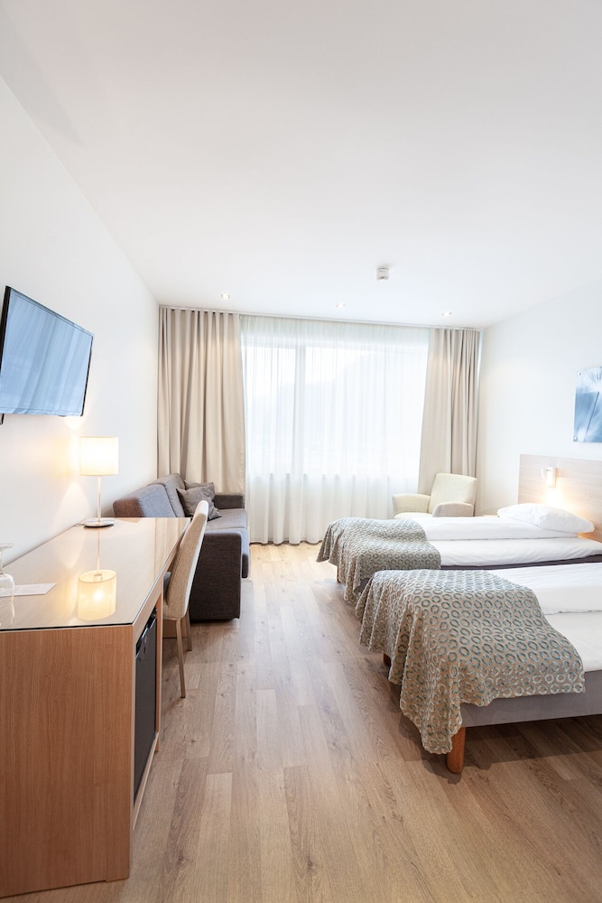 Rosfjord Strandhotell 5/50
