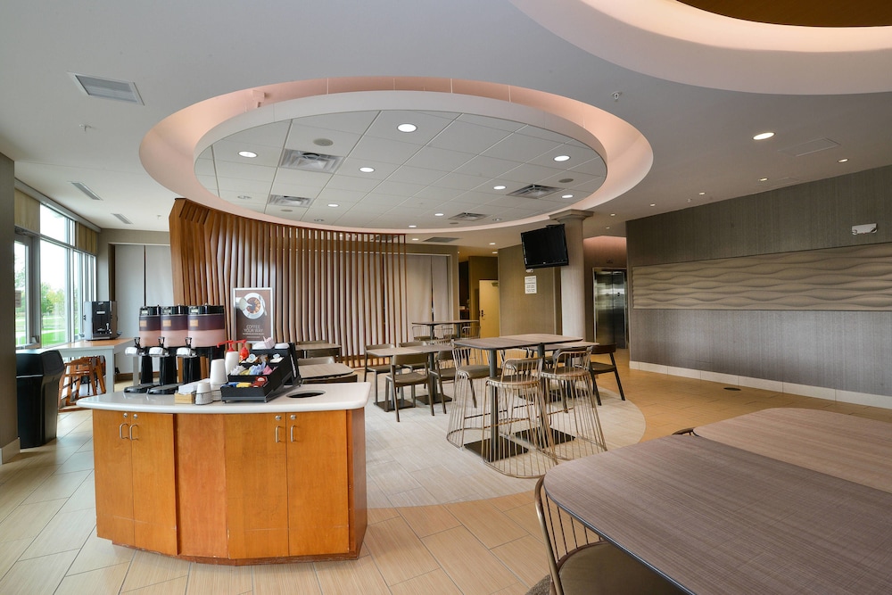 SpringHill Suites by Marriott Grand Forks 27/35