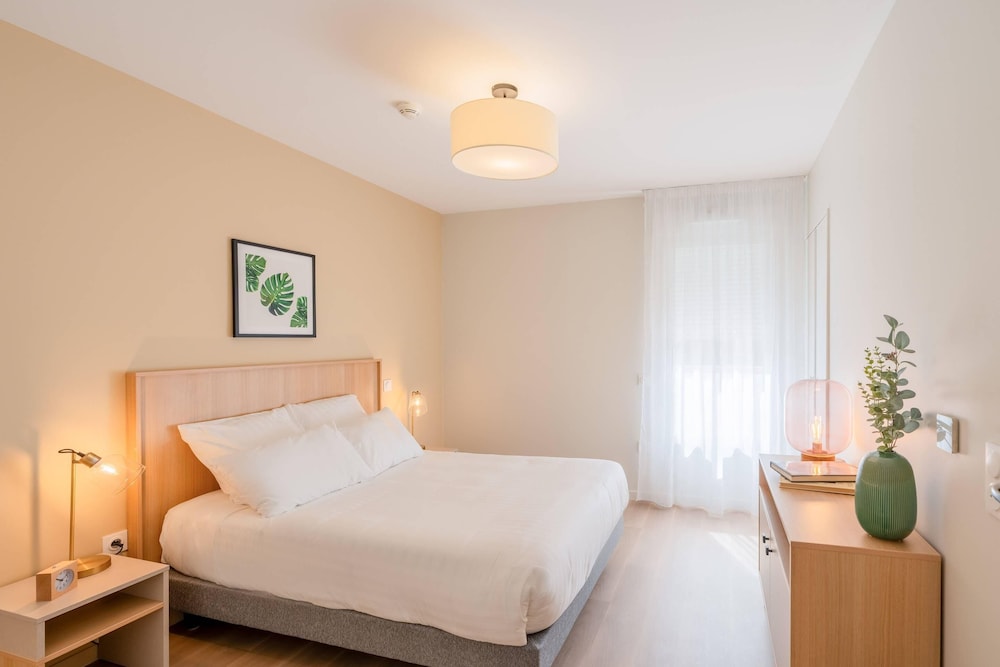 Quality Aparthotel Villefontaine 11/33