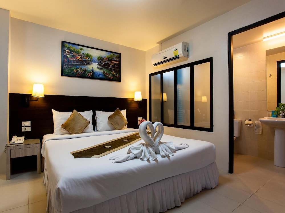 Amici Miei Hotel 15/30