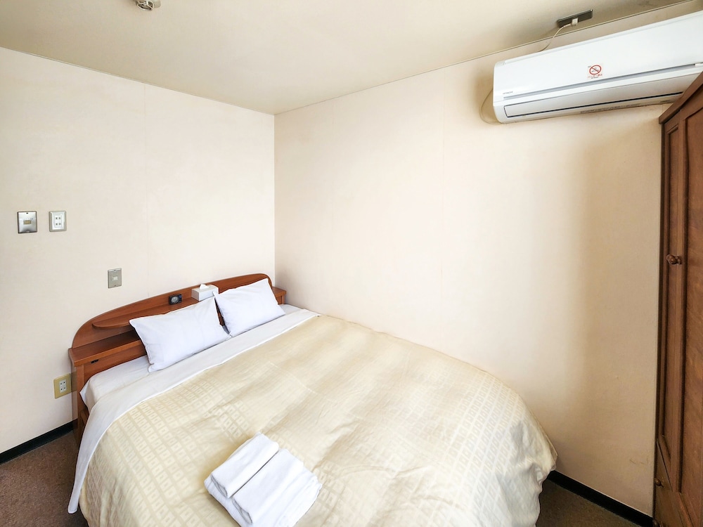 Hotel Himeji Hills 14/38