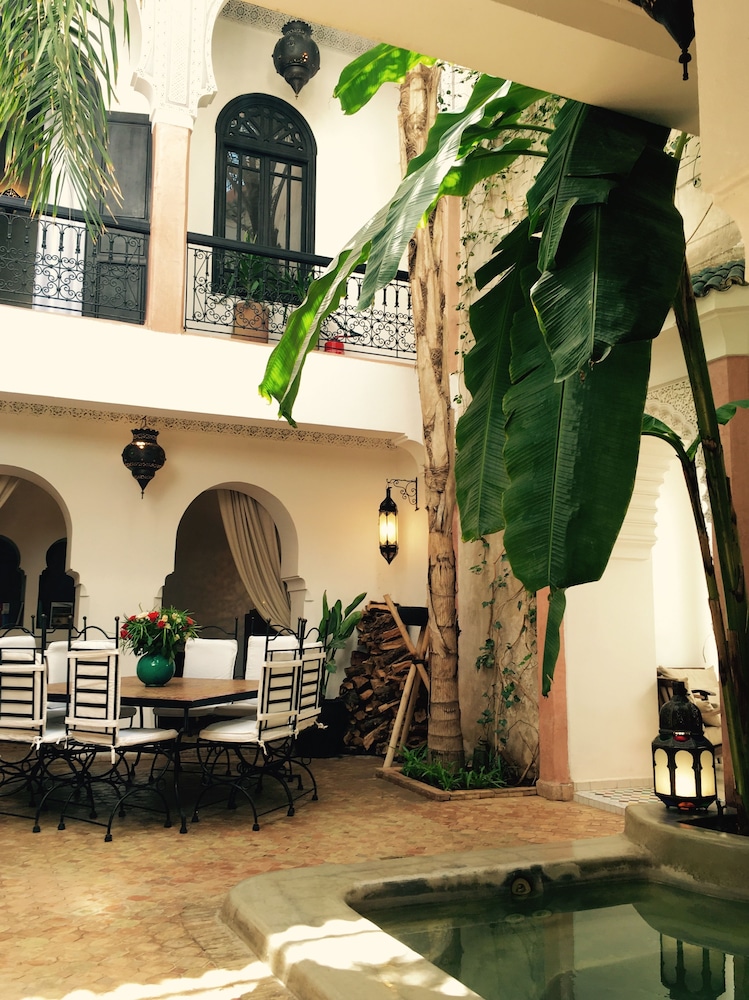 Riad Tawargit 42/50