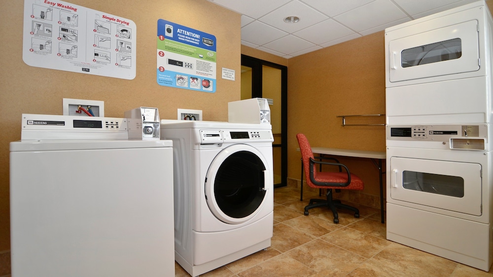 Holiday Inn Express Branson-Green Mountain Drive 33/72
