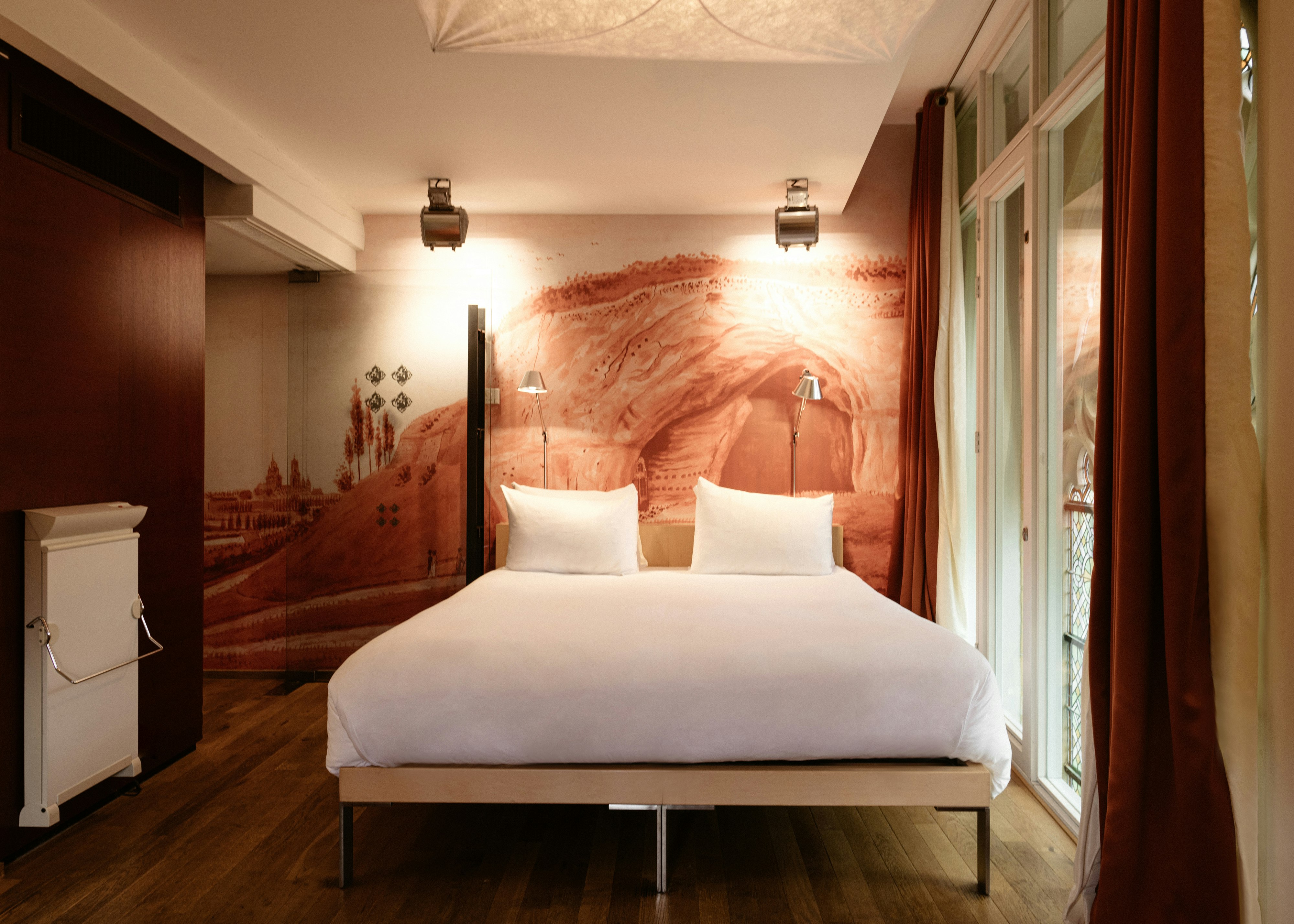 Kruisherenhotel Maastricht 6/25