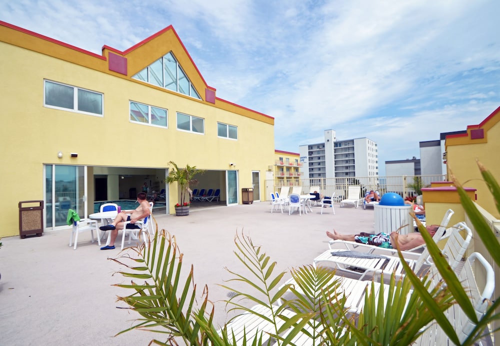 Bonita Beach Hotel 62/69