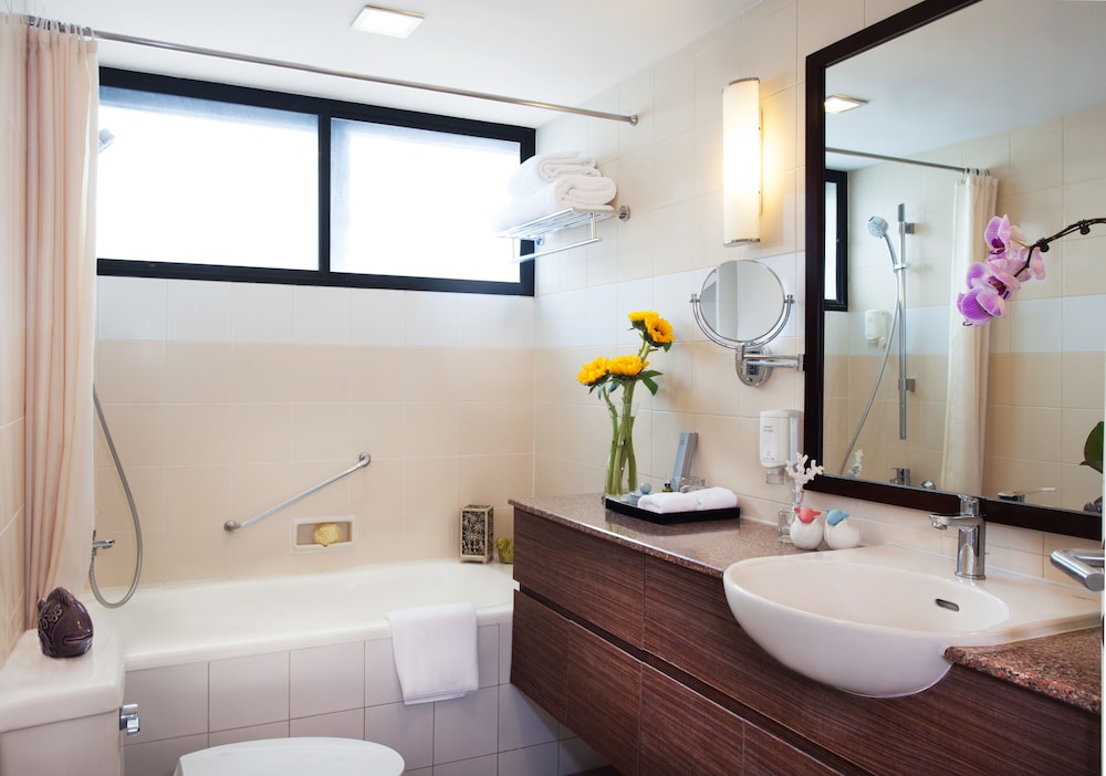 Somerset Grand Hanoi Hotel 20/49