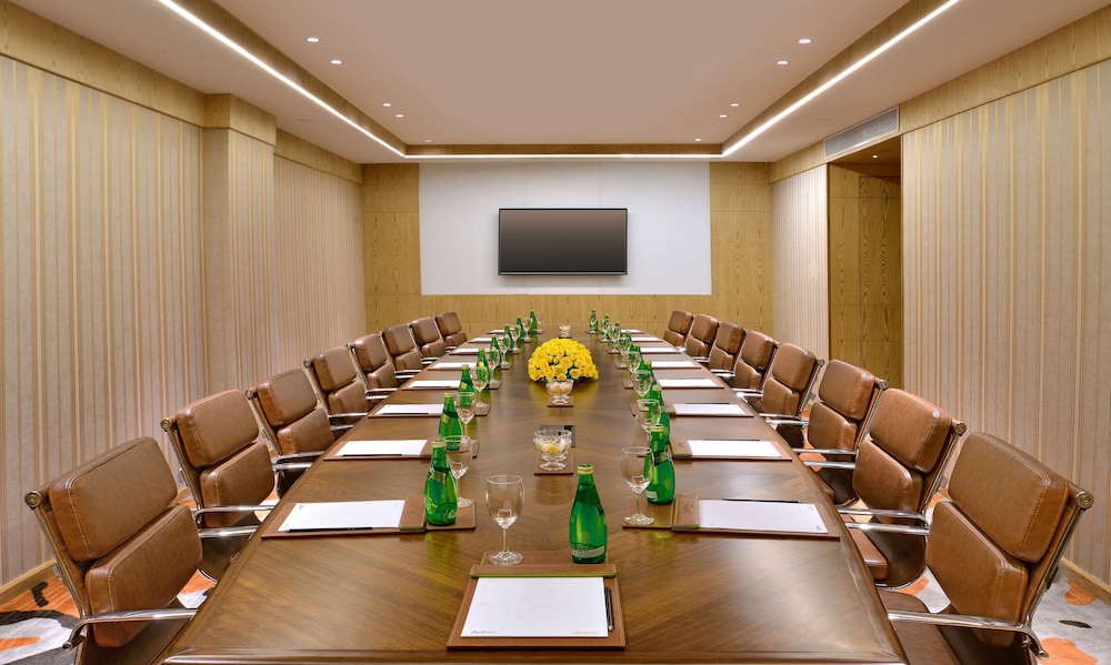 Radisson Gwalior 42/46