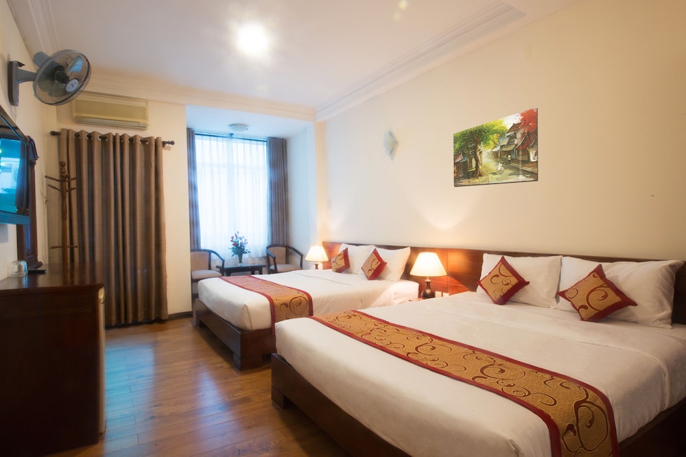 Family Suite, City View