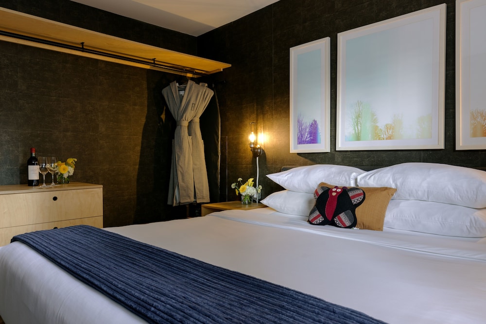 Master, Suite, King Bed
