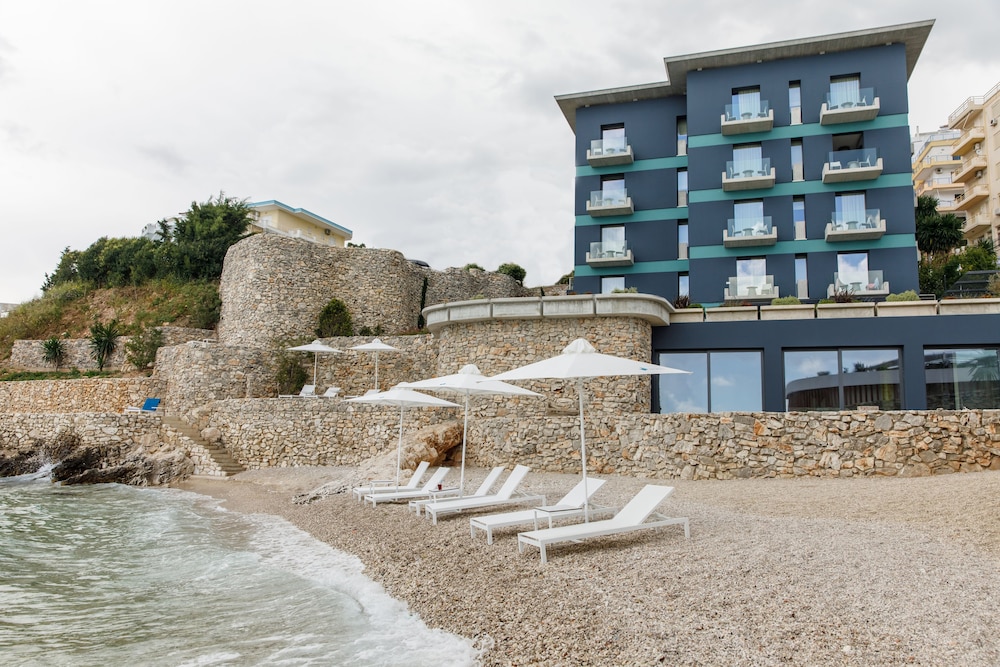 Buze Boutique Hotel 27/33