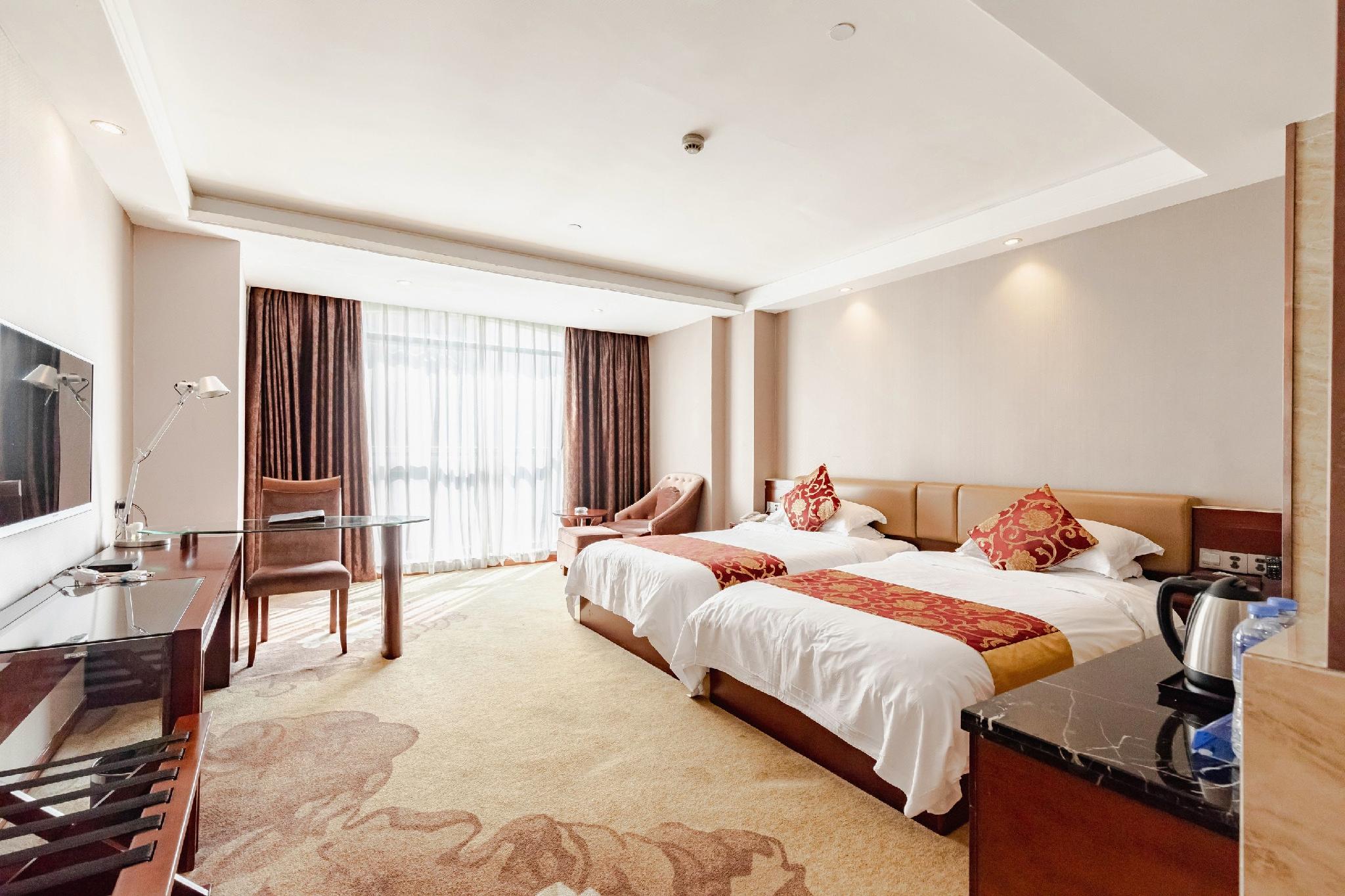 Deluxe, Twin Beds