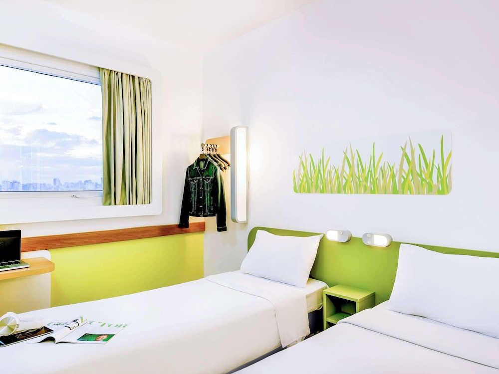 STANDARD, TWIN BEDS