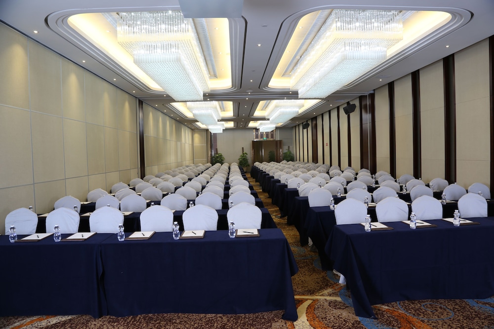 Sentosa Hotel Shenzhen Feicui Branch 40/50