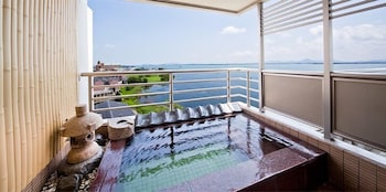 Biwako Grand Hotel 7/25