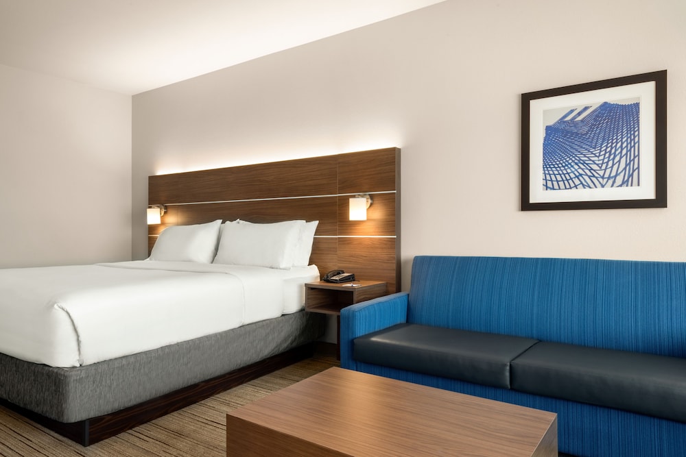 Holiday Inn Express Suites West Des Moines Jordan Creek 12/43
