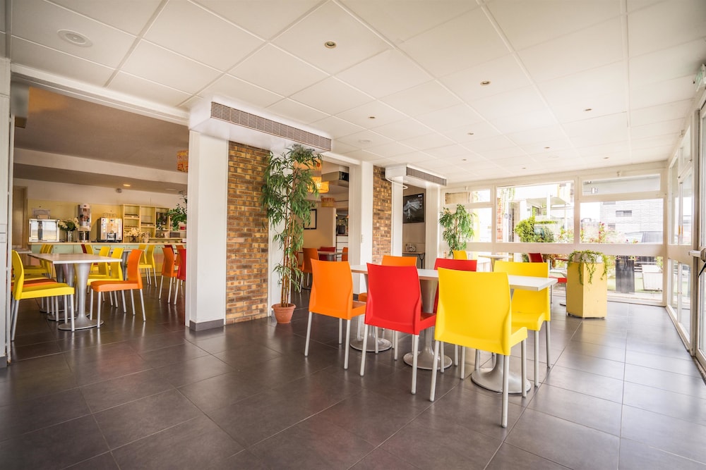 Hotel Premiere Classe Orly Rungis 30/42
