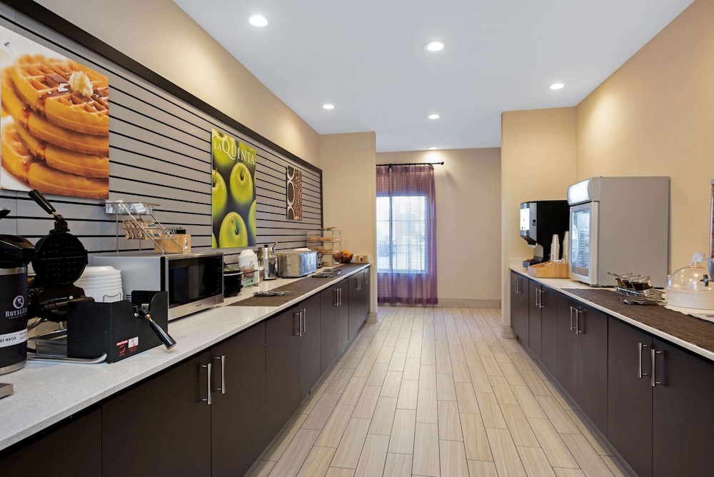 La Quinta Inn & Suites by Wyndham West Monroe 8/41