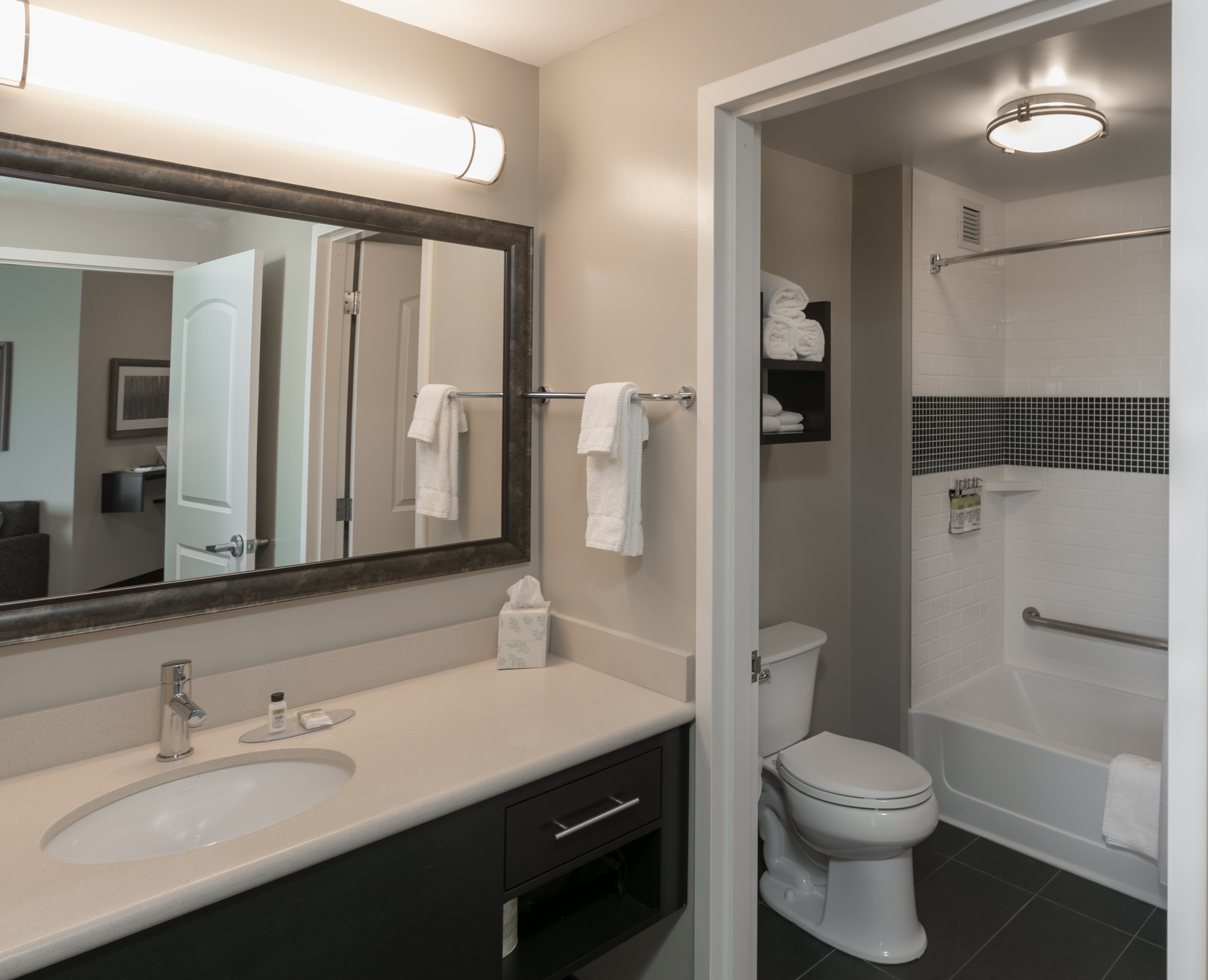 STAYBRIDGE SUITES SASKATOON - UNIVERSITY 47/50