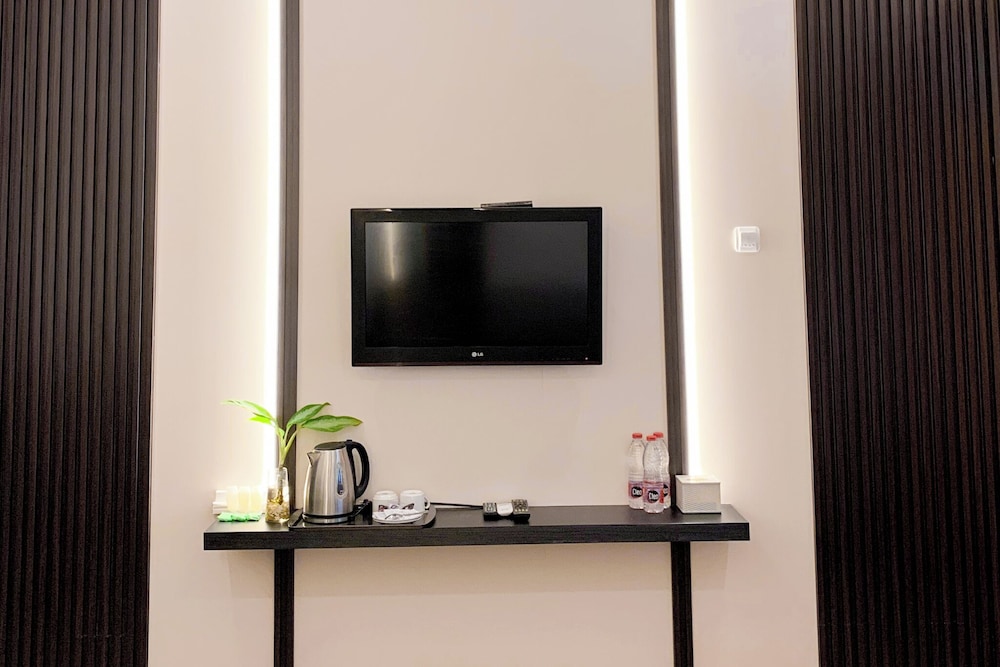 Berlian Abadi Hotel 7/55