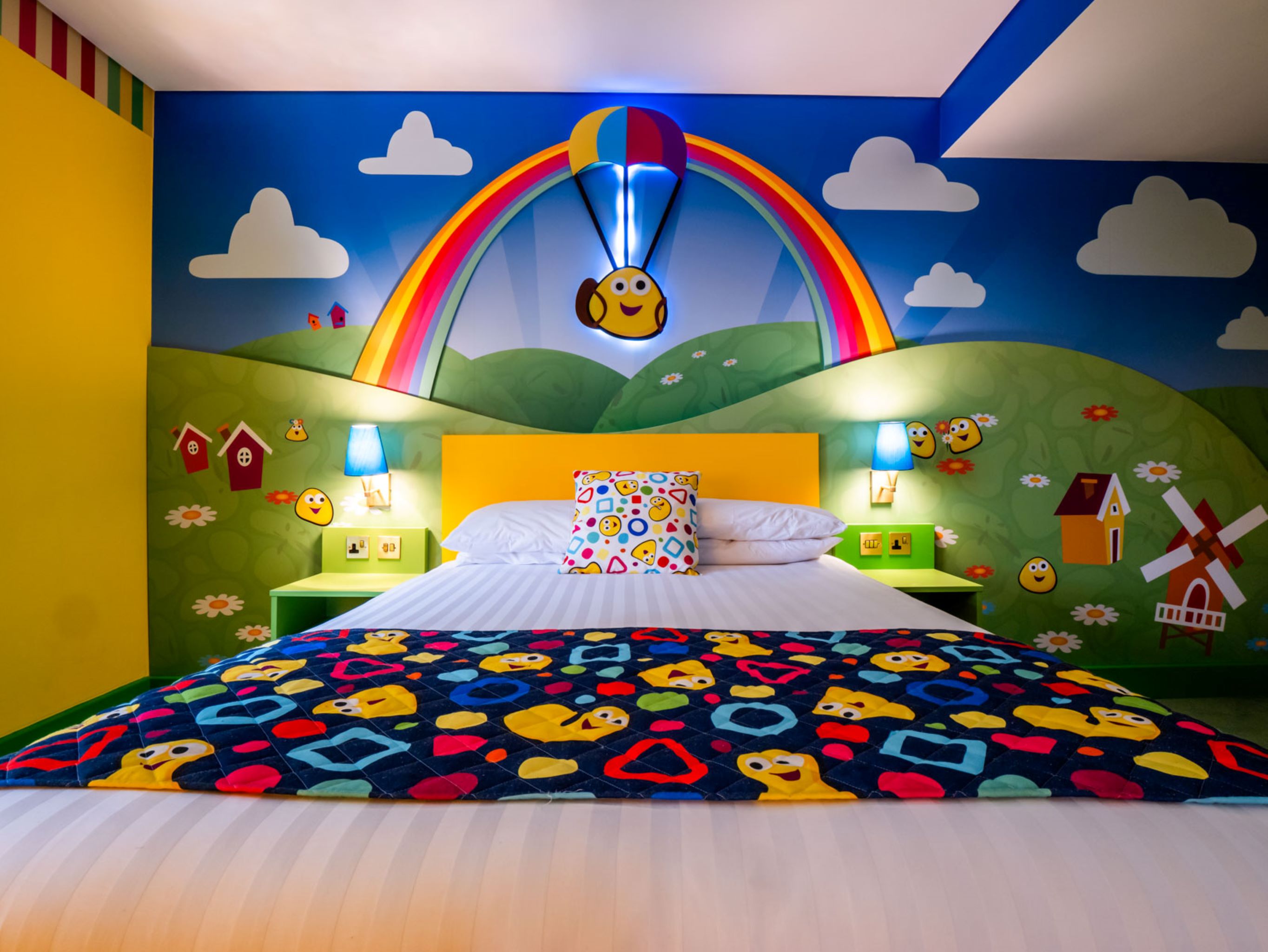 Alton Towers Hotel 81/94