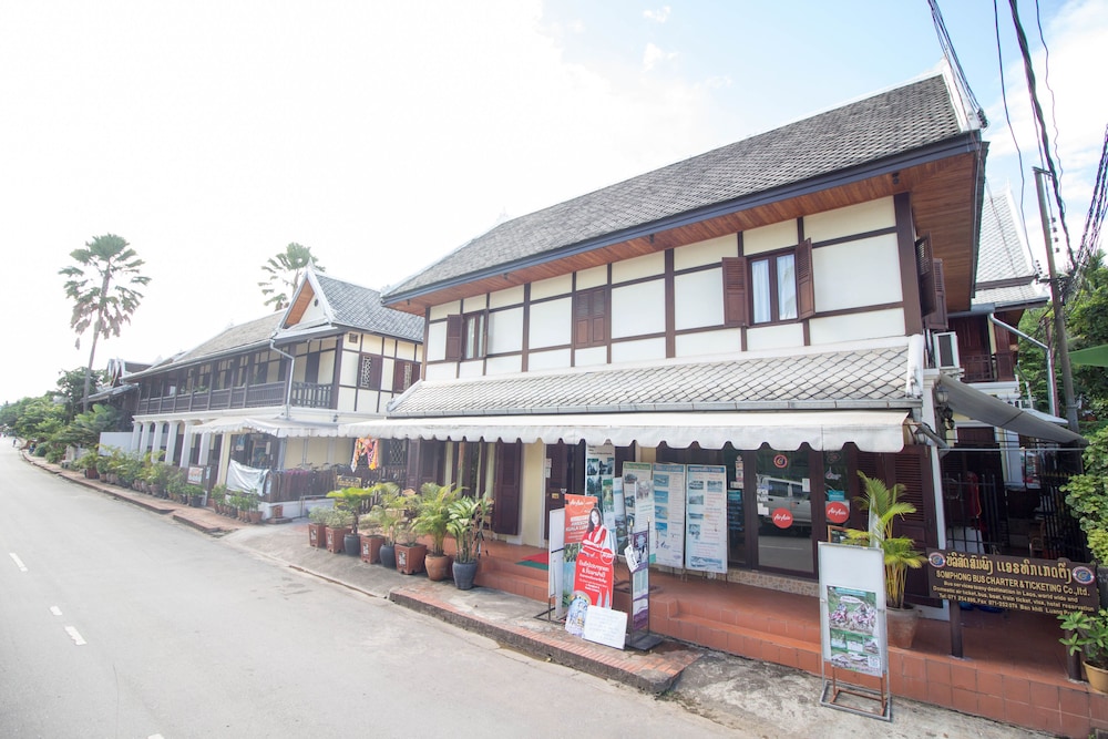 Villa Somphong 6/50