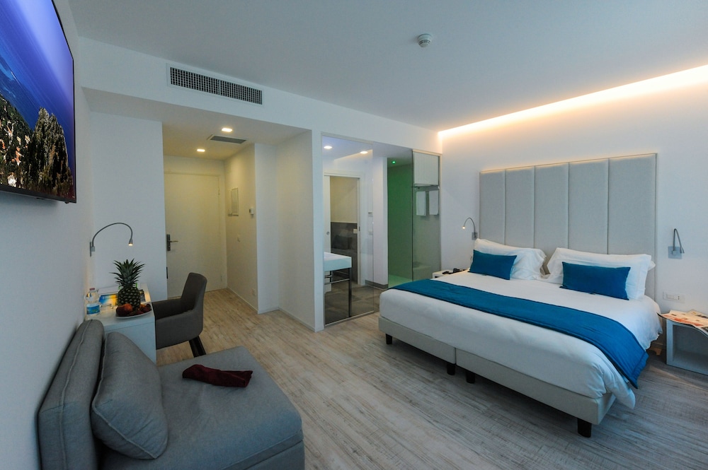 Hotel Lampara 12/29