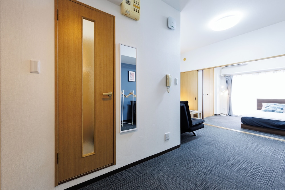 Grande Famille Shimanouchi Dotombori Condo 9/50