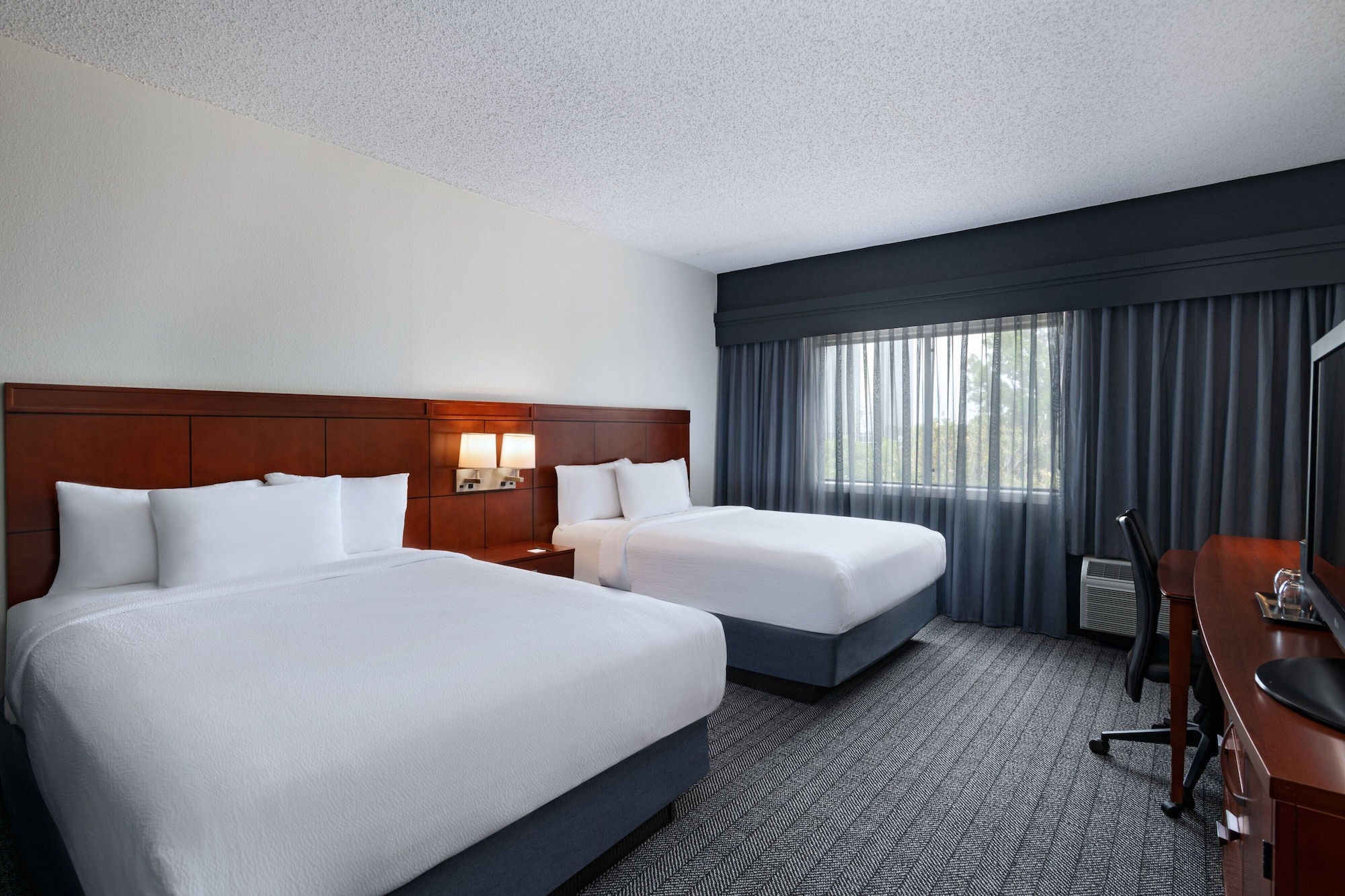 Room at Courtyard By Marriott Dallas Arlington Entertainment Dist, ARLINGTON - TX