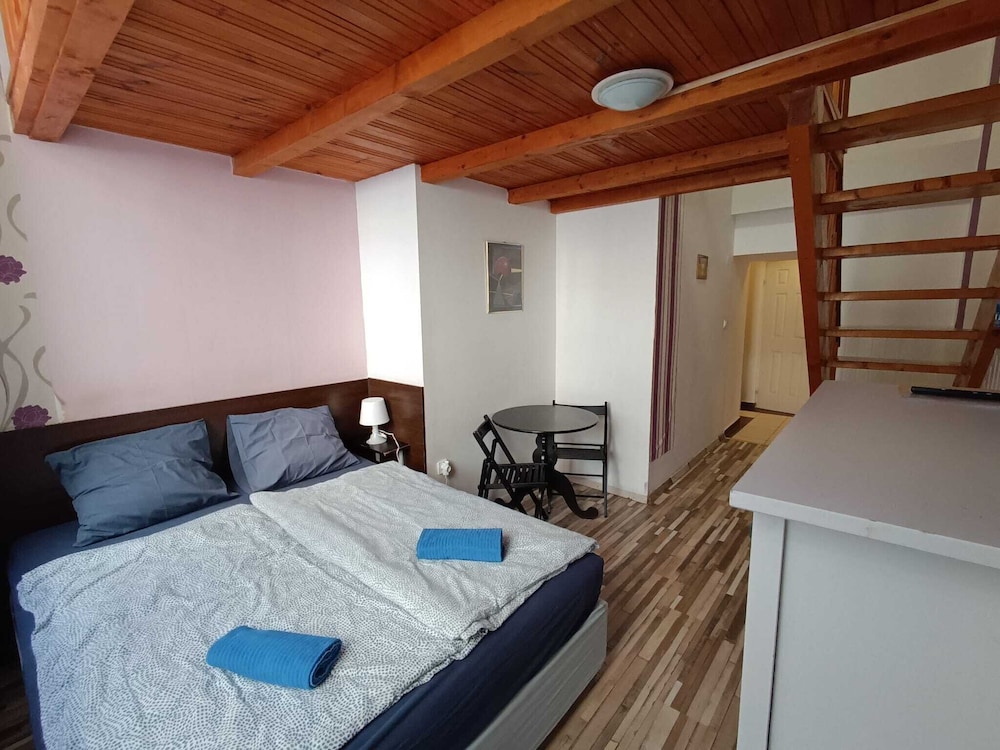 Liechtenstein Apartments 14/50