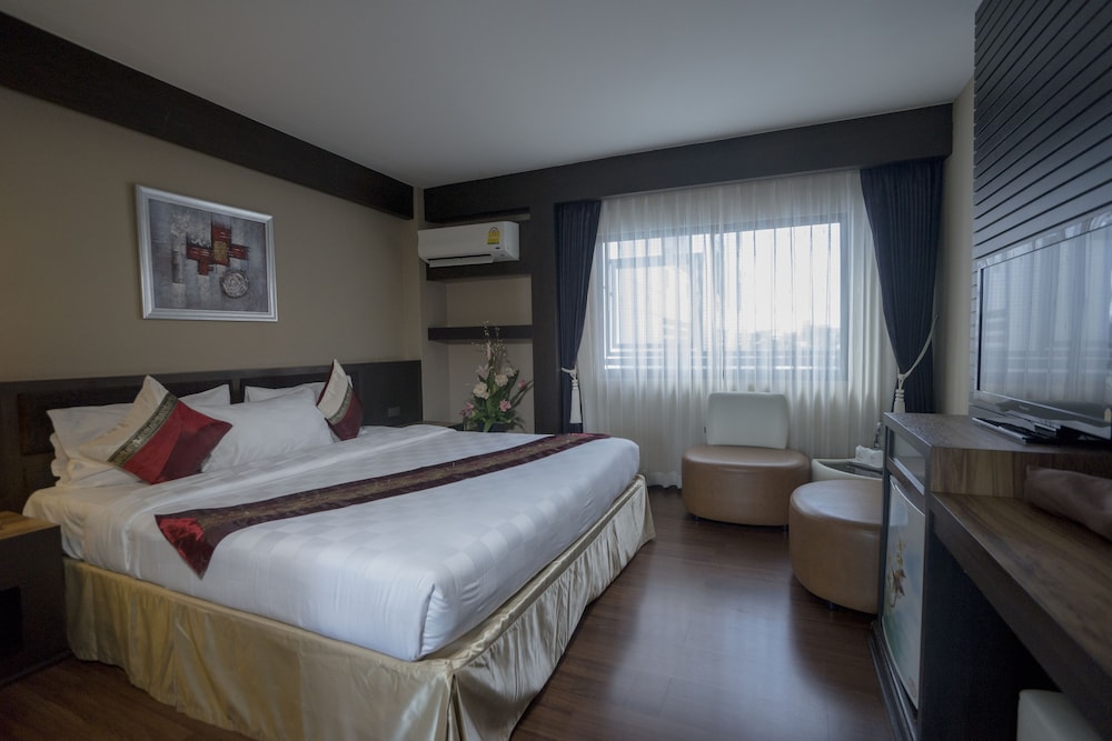 Kiss Gardenhome Chic Hotel 24/73