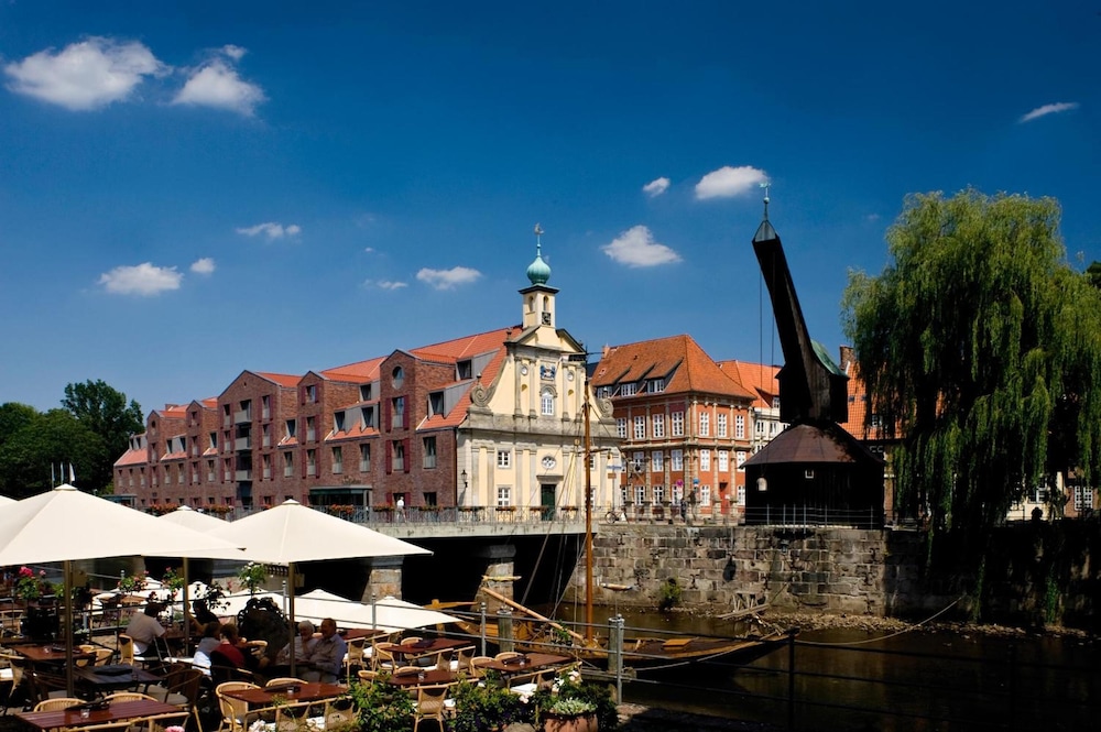 DORMERO HOTEL ALTES KAUFHAUS LUNEBURG 1/44
