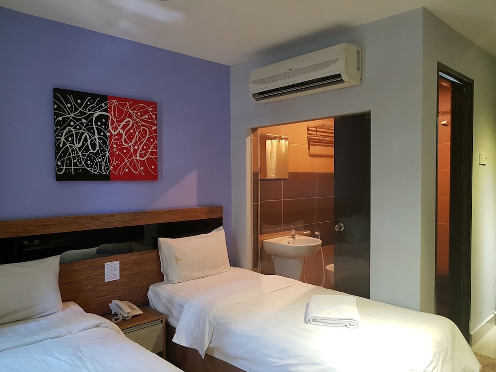 Hotel Golden View Puchong 12/39