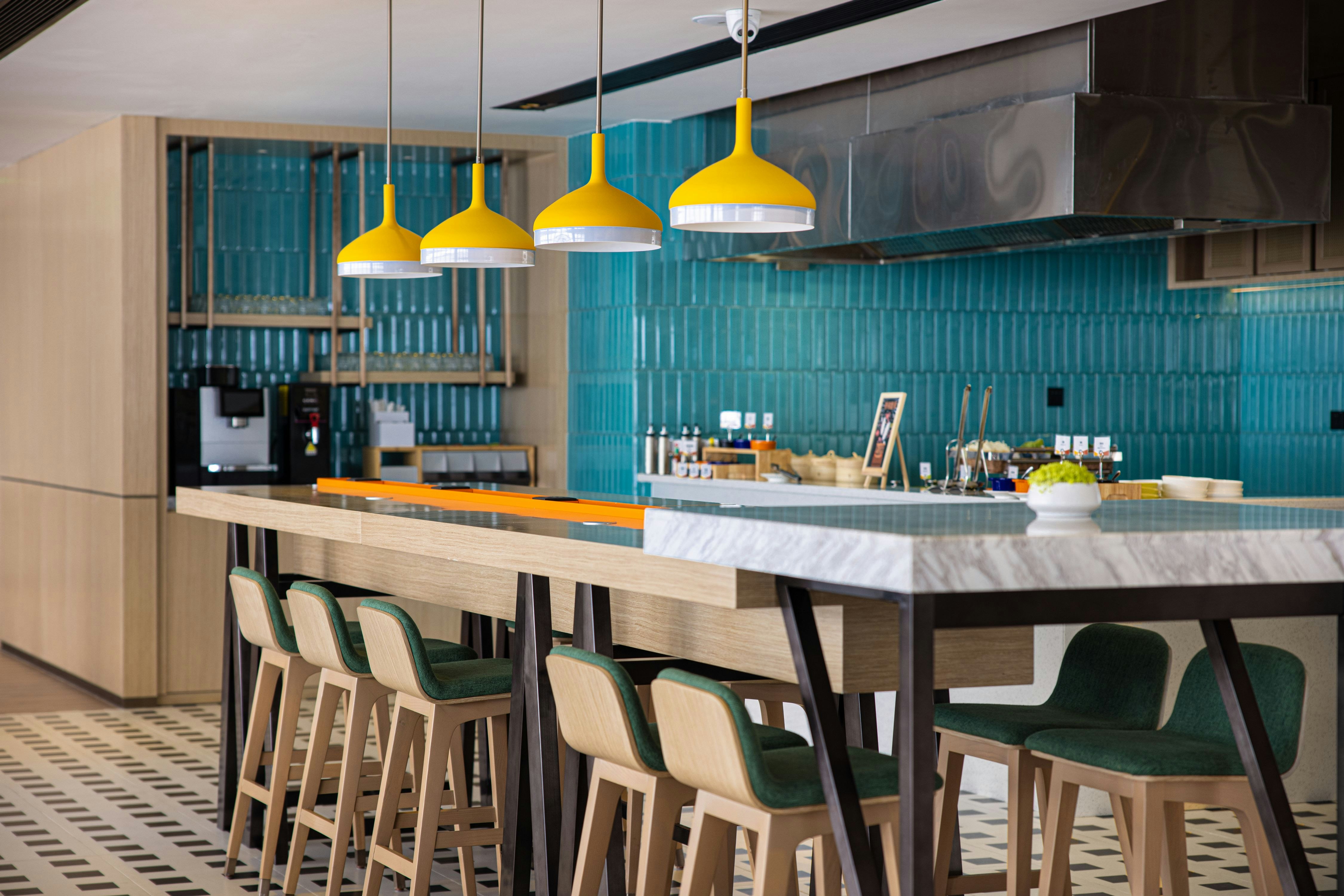 HOME2 SUITES BY HILTON WUHAN XUDONG 28/36