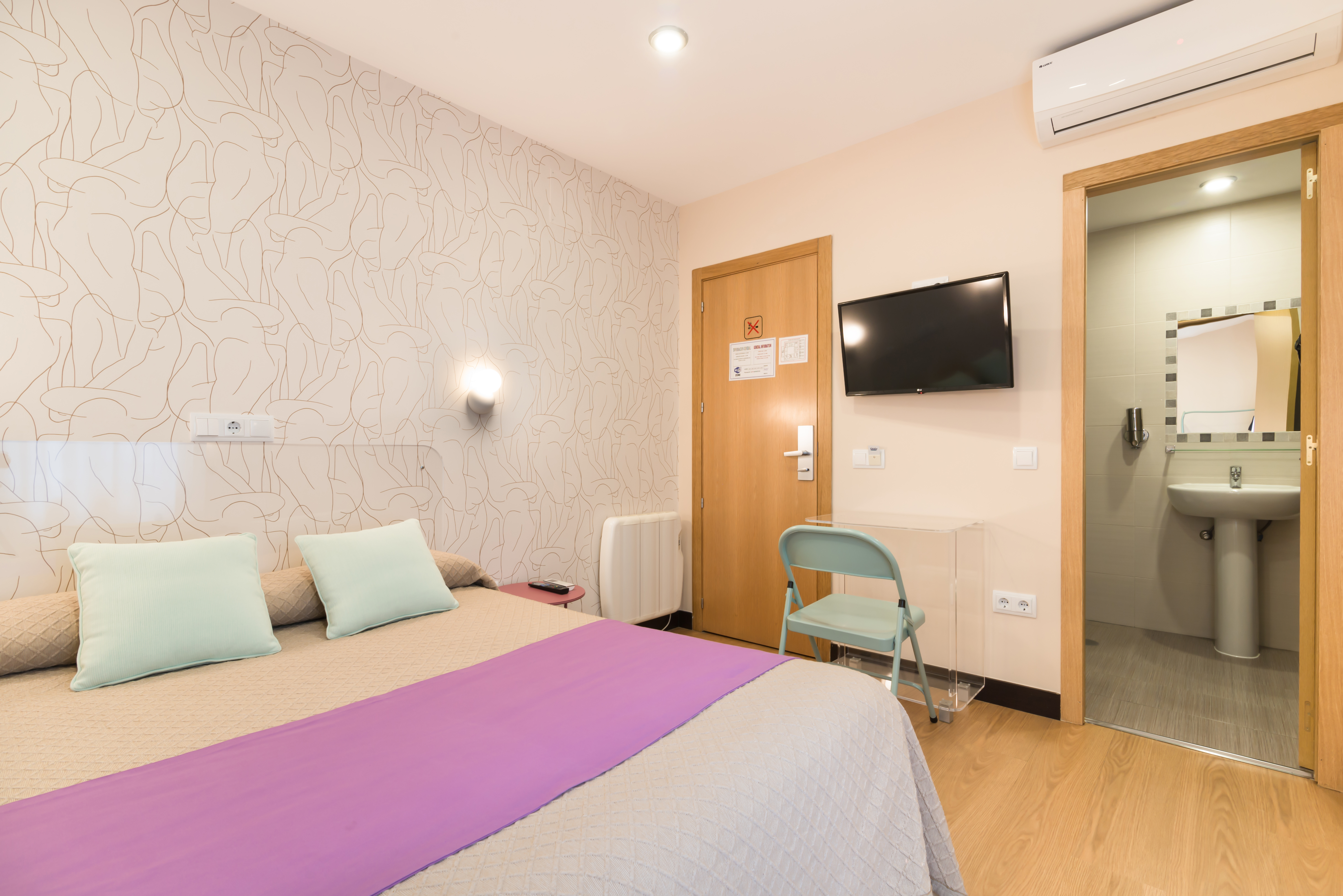 Hostal Art Madrid 19/50