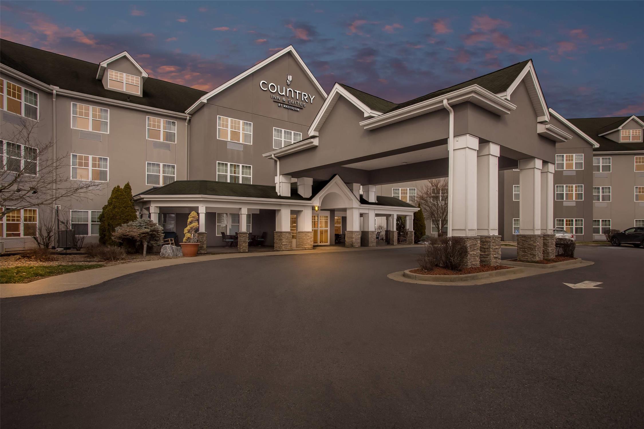 Country Inn and Suites By Radisson Beckley WV 65/65