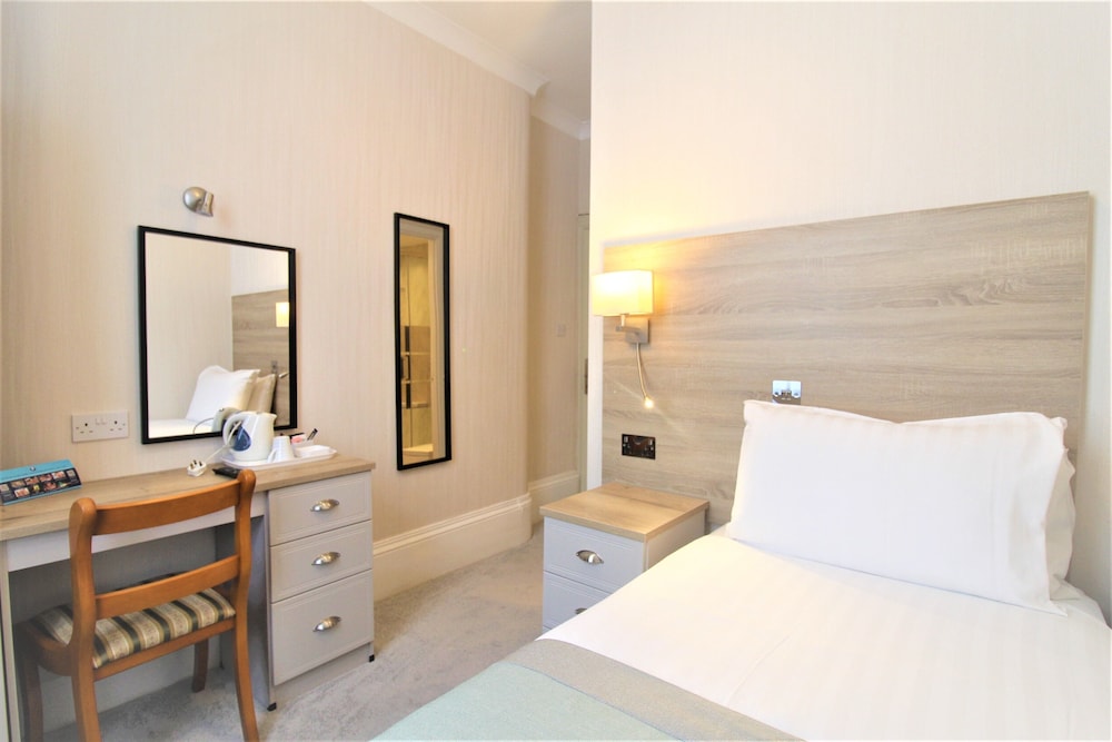 Lindum Lodge - Guest House 49/50