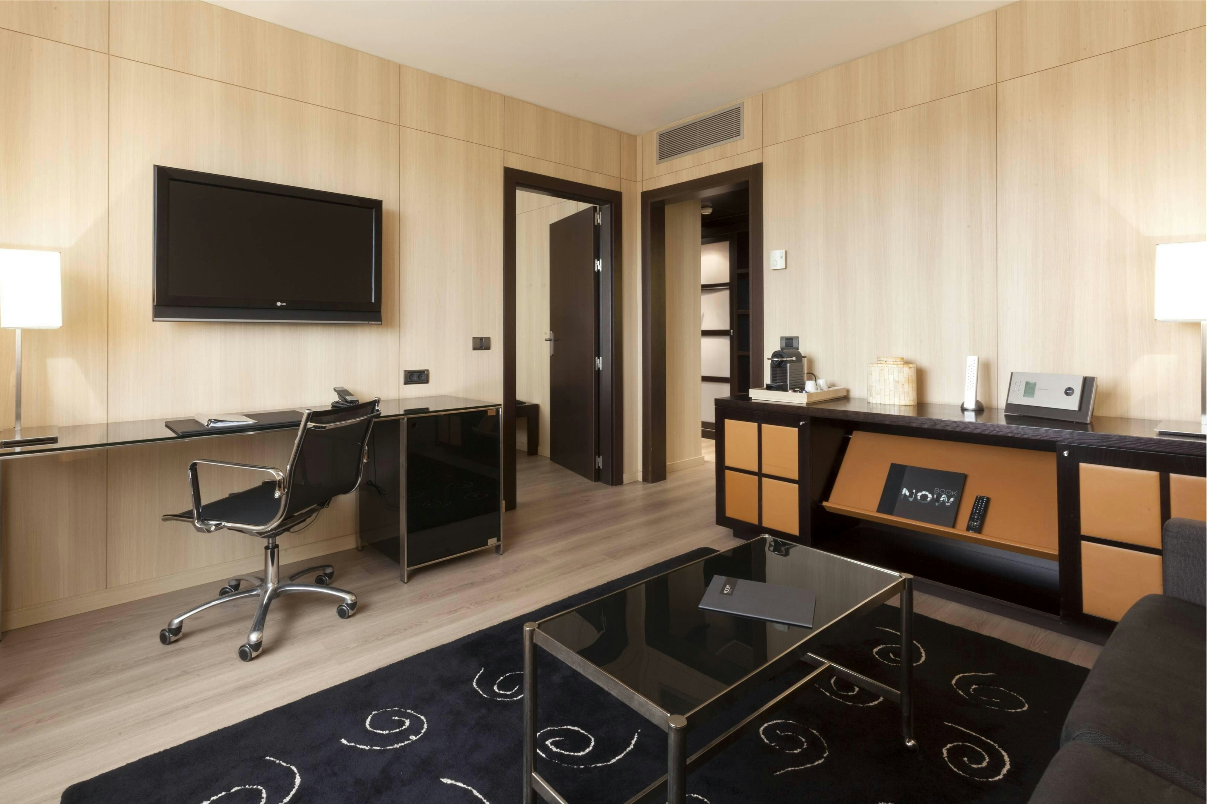 Ac Hotel Cordoba By Marriott 8/12