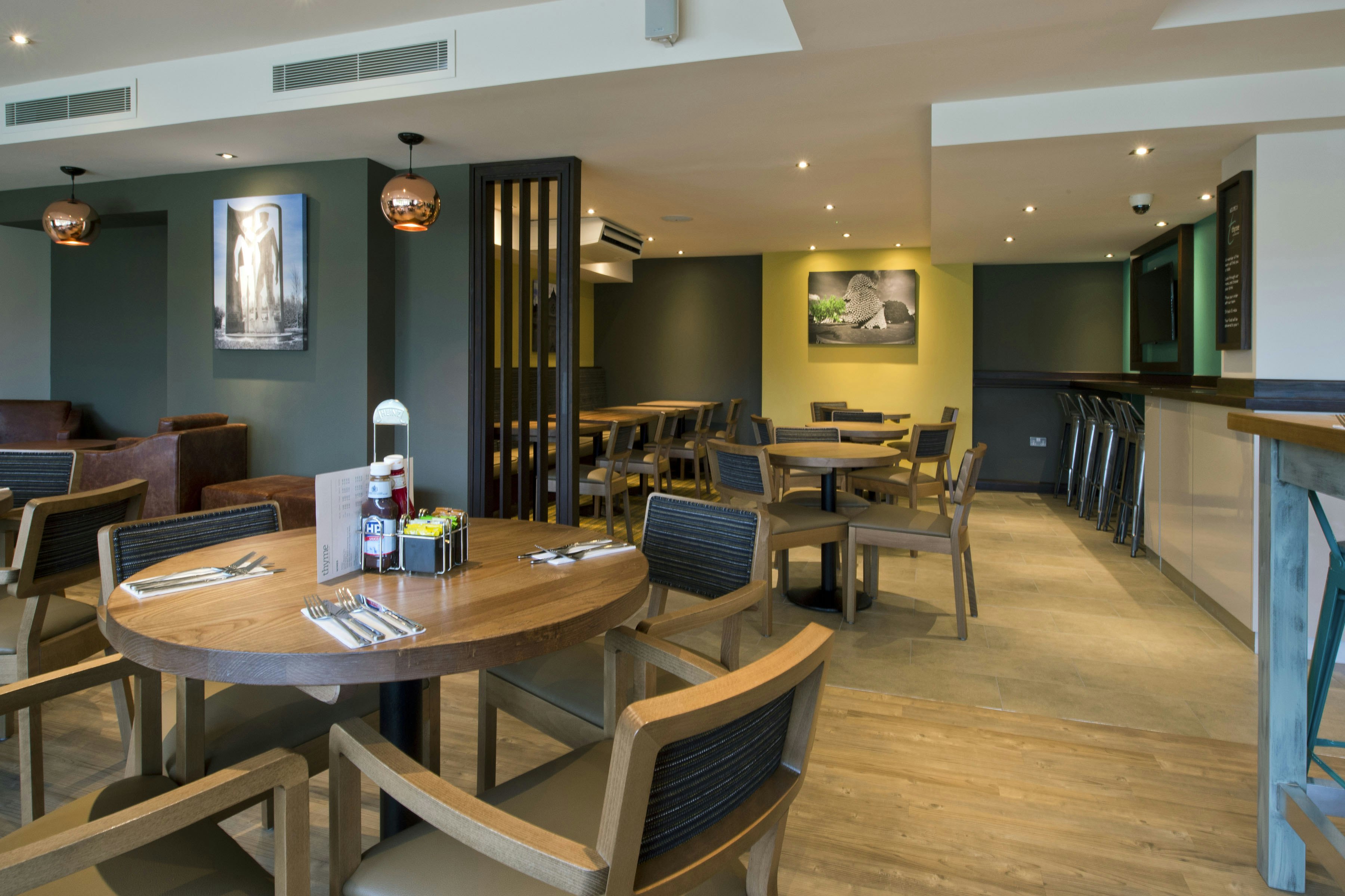 Premier Inn Newbury Town Centre South (A339) 15/27