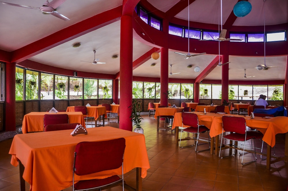 INDISMART WOODBOURNE RESORT 36/50